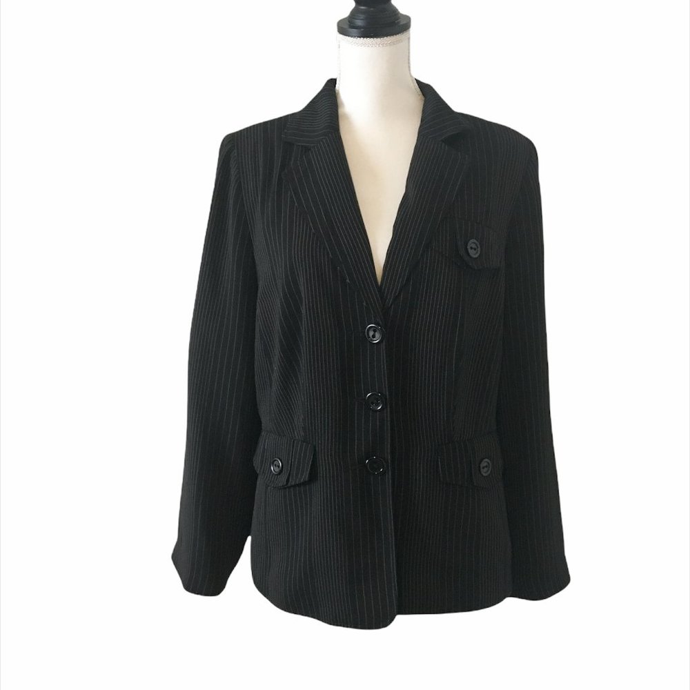Giorgio Saint Angelo Women’s Black Pinstripe Vtg